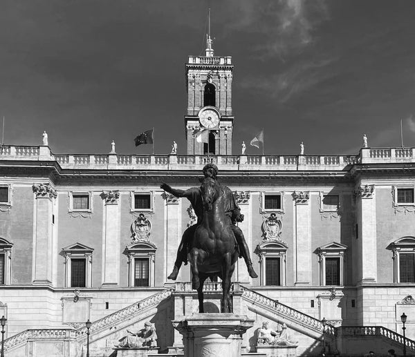 WORLD ARCHITECTURE DAY:  Italy's Top Marvels to Explore